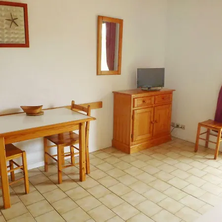 Apartment Saint James-3 By Interhome