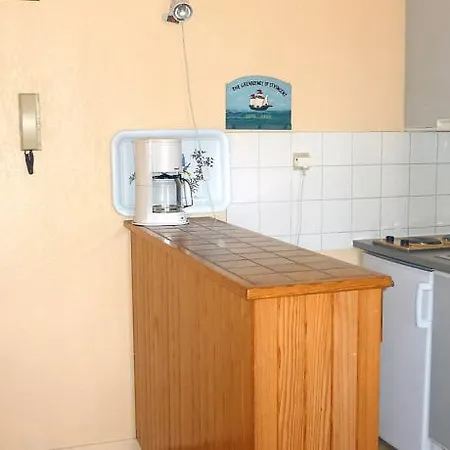 Appartement Saint James-3 By Interhome Le Lavandou