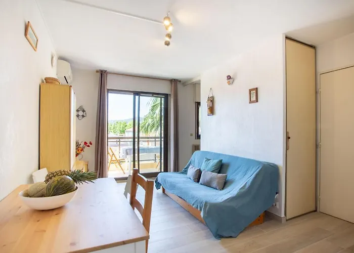 Lägenhet Saint James-3 By Interhome *