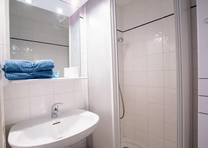 Saint James-3 By Interhome Lägenhet