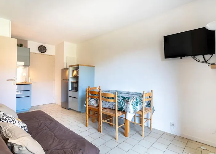 Lägenhet Saint James-3 By Interhome Le Lavandou