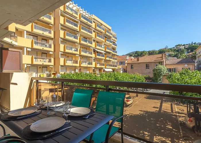 Saint James-3 By Interhome