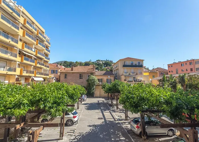 Saint James-3 By Interhome * Le Lavandou