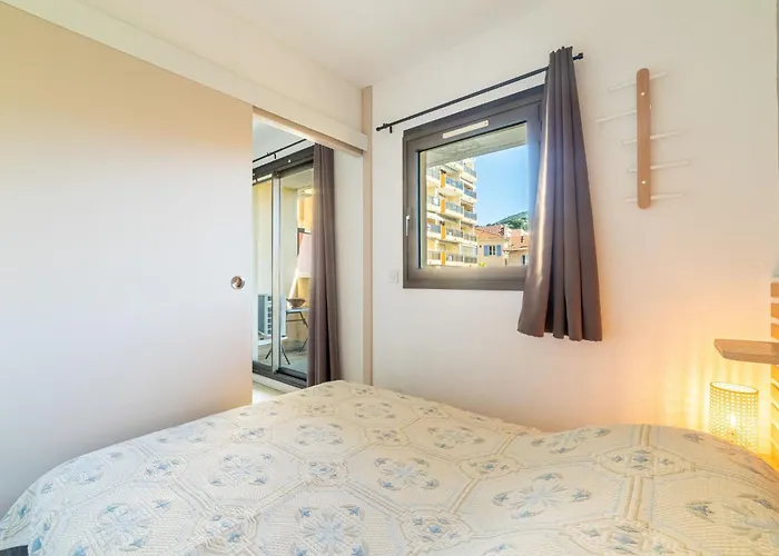 Saint James-3 By Interhome