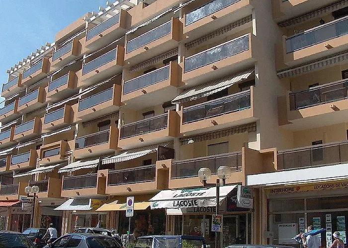 Saint James-3 By Interhome Lägenhet